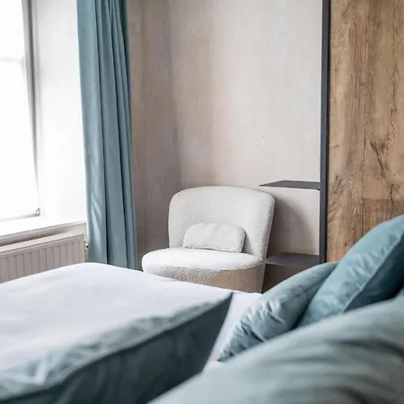 Lea - Maison Caerdinael Hotel