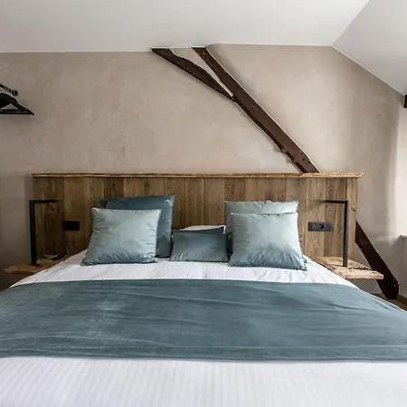 Lea - Maison Caerdinael Hotel