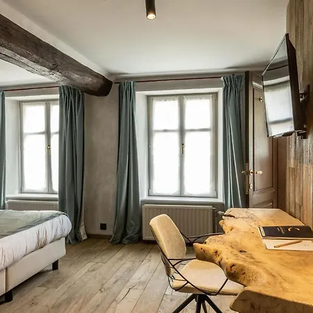 Hotel Lea - Maison Caerdinael 4*